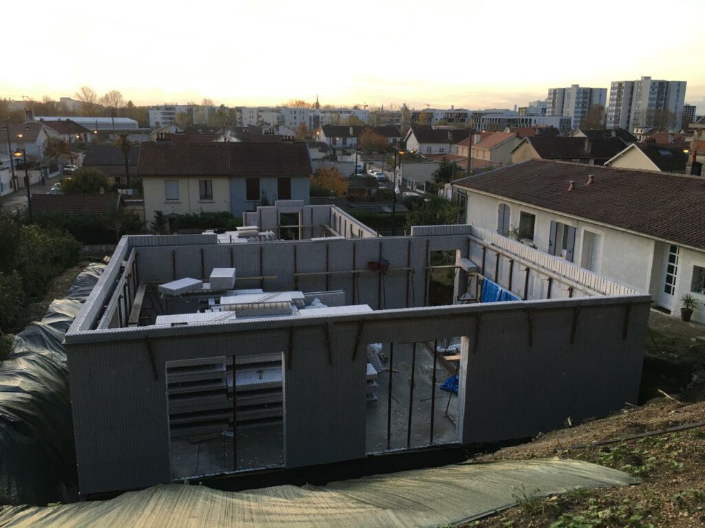 Murs en blocs coffrants, vue du dessus – SASU BADI